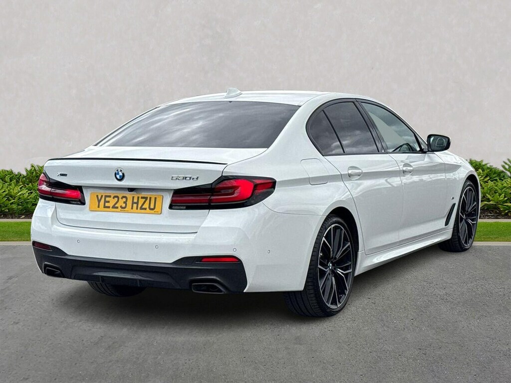 BMW 5 Series 540I Xdrive Se Touring Grey #19