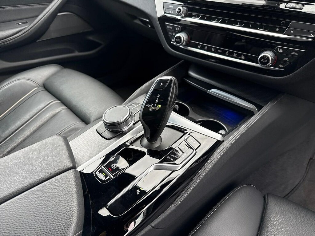BMW 5 Series 540I Xdrive Se Touring Grey #14