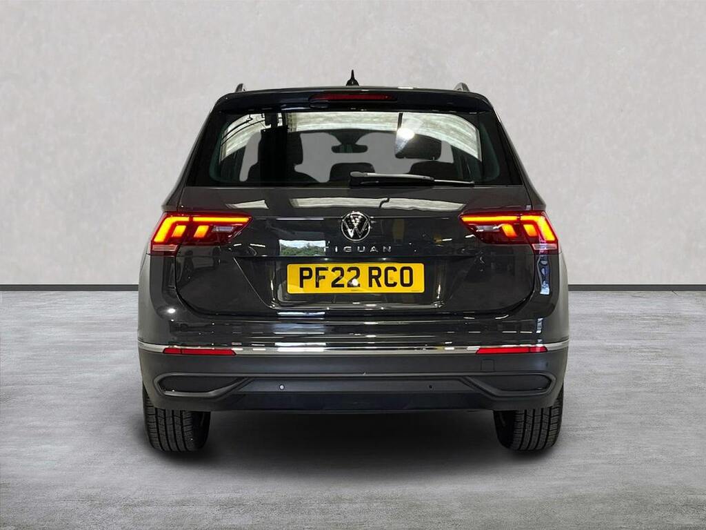 Volkswagen Tiguan 1.5 Tsi Life Suv Euro 6 Ss 1 PF22RCO Grey #4
