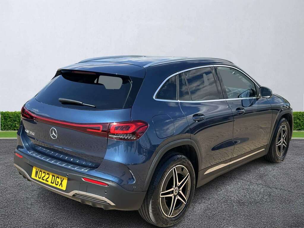 Mercedes-Benz EQA 250 140Kw Amg Line Premium 66.5Kwh Black #18