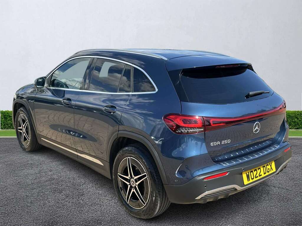 Mercedes-Benz EQA Eqa 250 140Kw Amg Line 66.5Kwh Blue #2