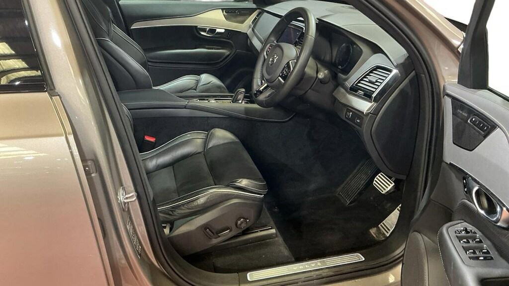 Volvo XC90 2.0 B5d 235 Inscription Pro Awd Geartronic Silver #9