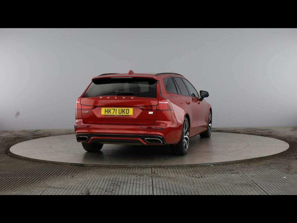 Volvo V60 Momentum, B4 Mild Hybrid Black #16