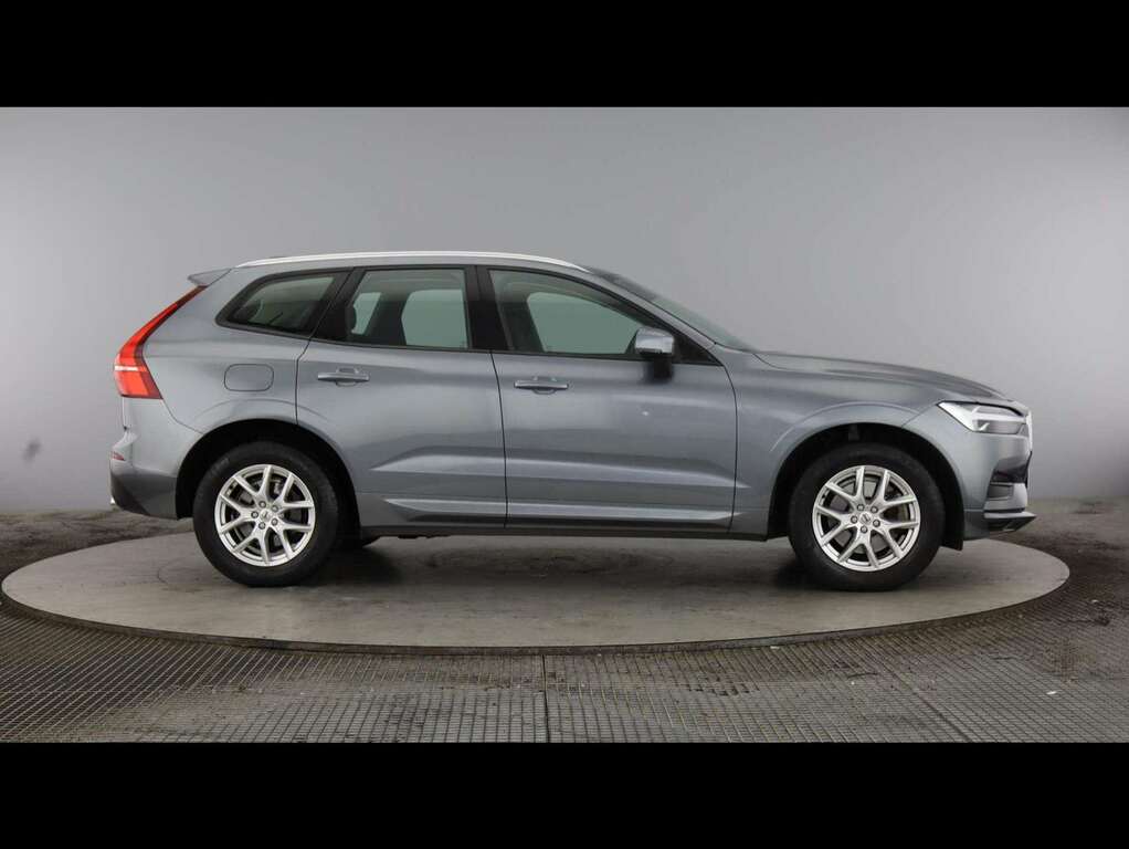 Volvo XC60 2.0 B5p 250 Momentum Geartronic Grey #3