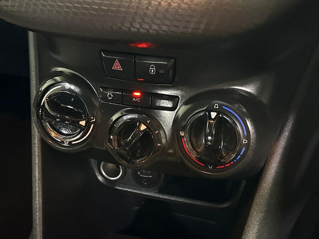 Peugeot 208 1.6Bluehdi 100Bhp Allure Ss Grey #12