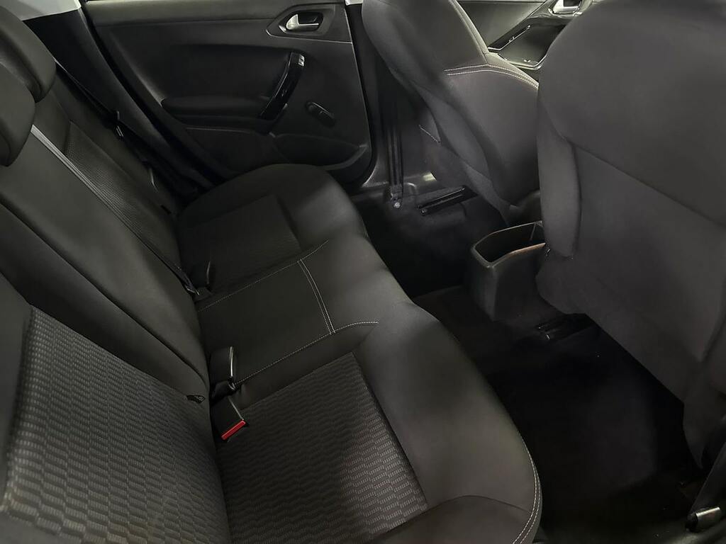 Peugeot 208 1.6Bluehdi 100Bhp Allure Ss Grey #16