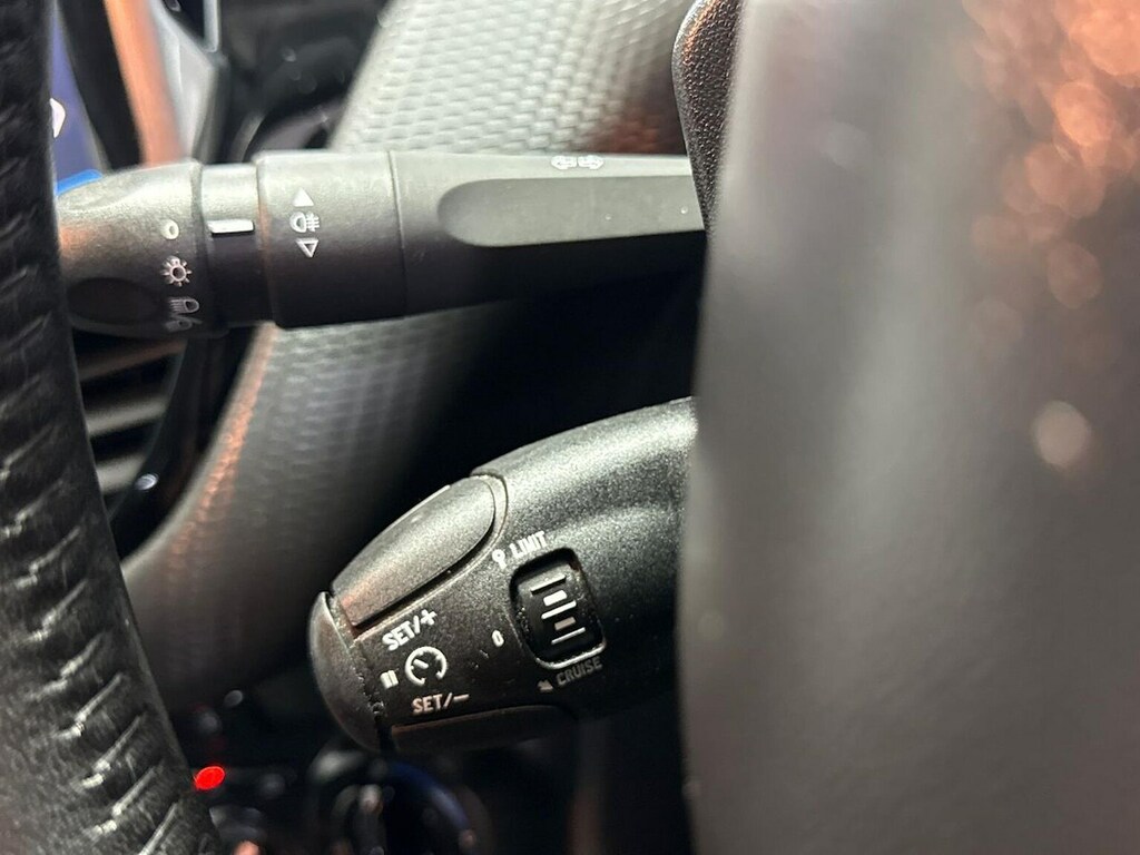 Peugeot 208 1.6Bluehdi 100Bhp Allure Ss Grey #27