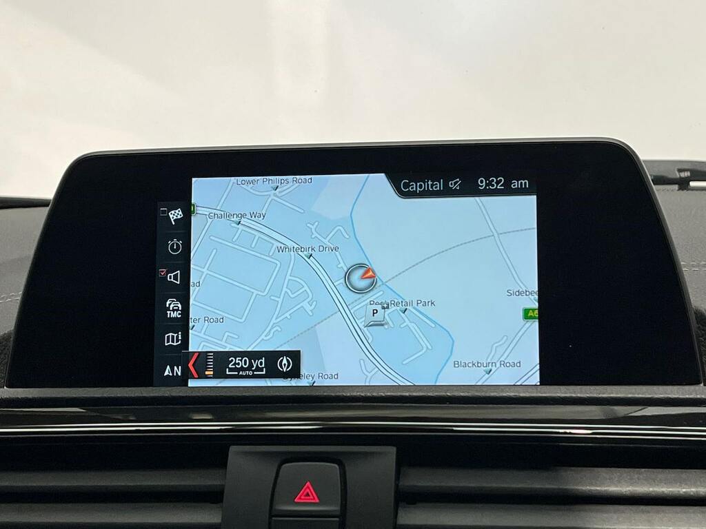 BMW 1 Series 118I 1.5 Sport Nav Blue #24