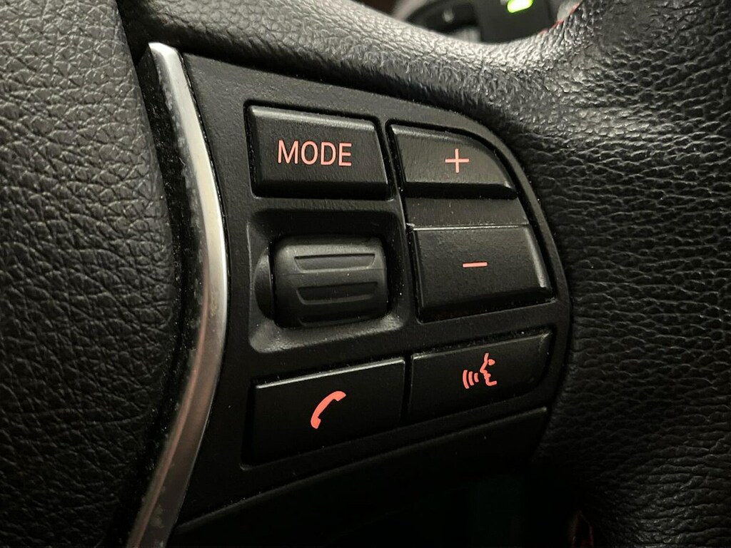 BMW 1 Series 118I 1.5 Sport Nav Blue #26
