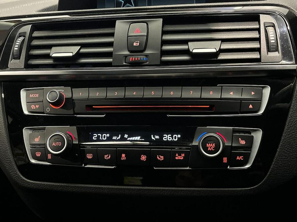 BMW 1 Series 118I 1.5 Sport Nav Blue #12