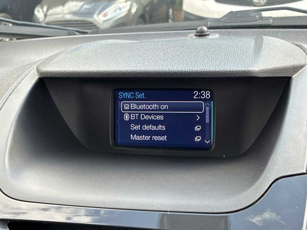 Ford Ecosport 1.5 Tdci 95 Titanium 17In Silver #39
