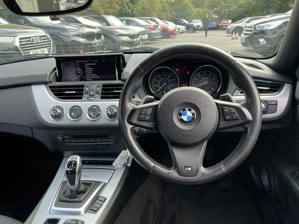 BMW Z4 Z4 Sdrive20i Roadster White #9