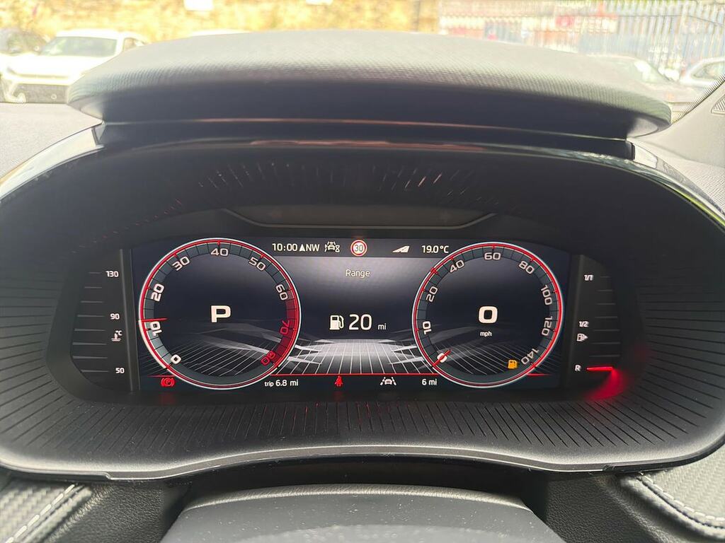 Skoda Fabia 1.0 Tsi 116Ps Monte Carlo Edition Dsg Blue #10