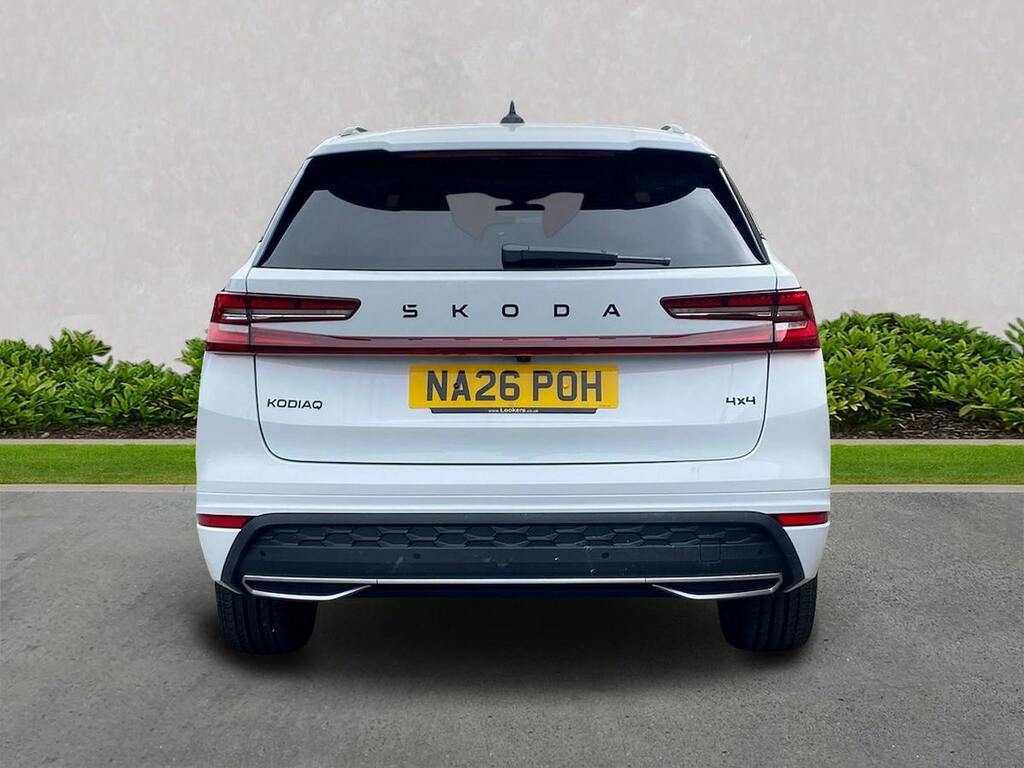Skoda Karoq 2.0 Tdi 150 Sportline Edition 4X4 Dsg White #4