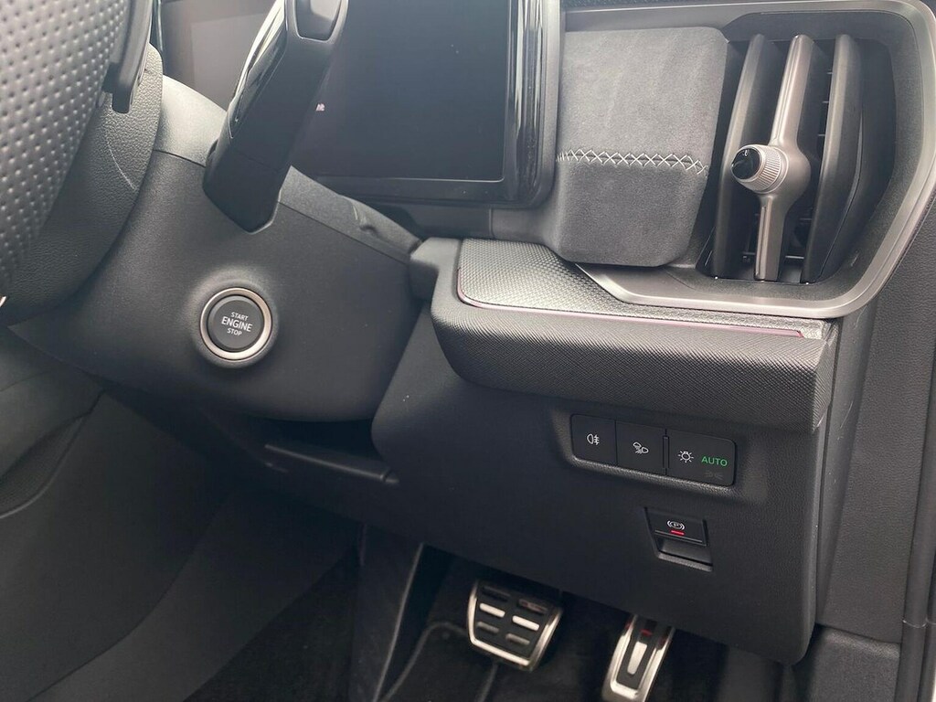 Skoda Karoq 1.5 Tsi Se L Edition Dsg Black #32