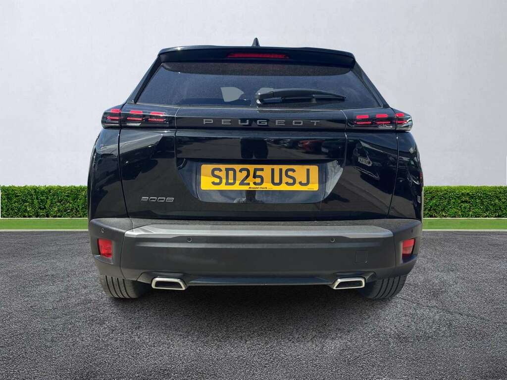 Peugeot 2008 1.2 Puretech 130 Allure Black #4