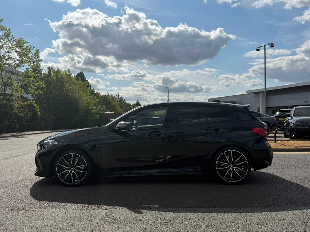 BMW 1 Series M135i Xdrive Step Black #4
