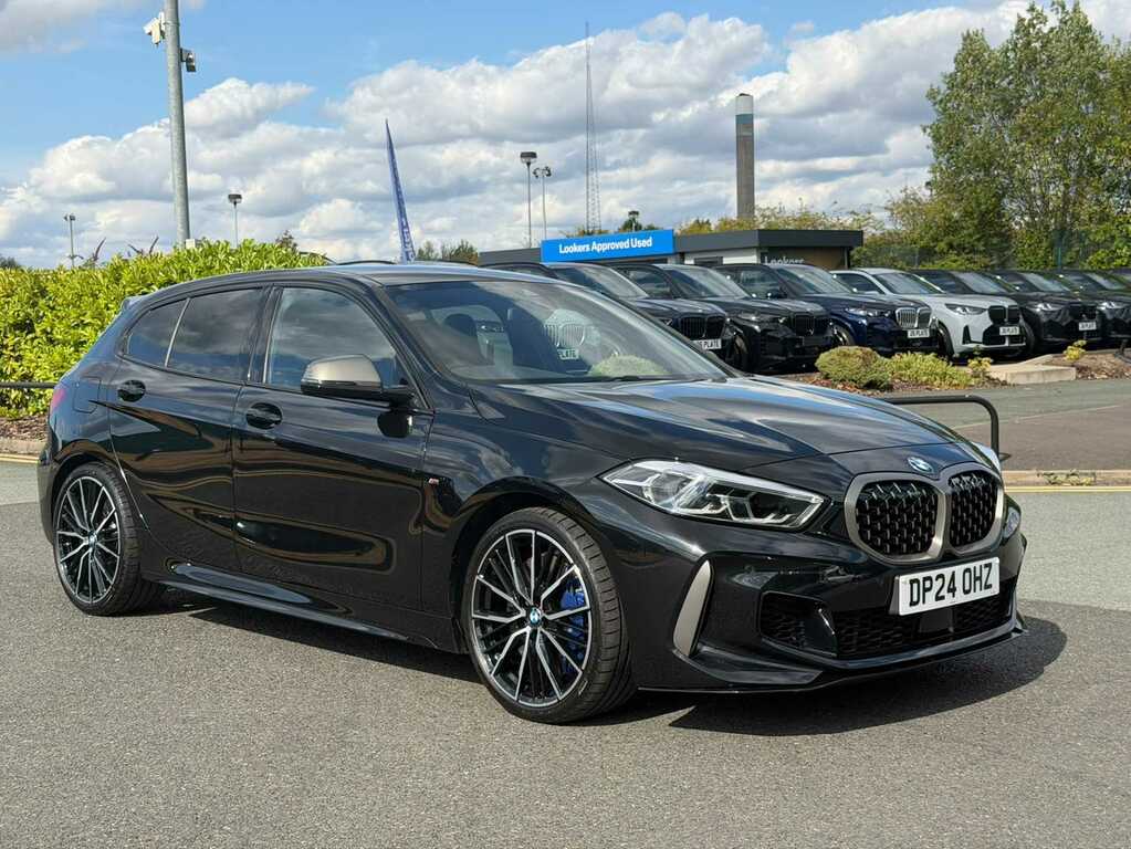 BMW 1 Series M135i Xdrive Step Black