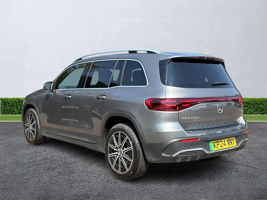 Mercedes-Benz EQB Eqb 250 140Kw Amg Line Executive 70.5Kwh Grey #2