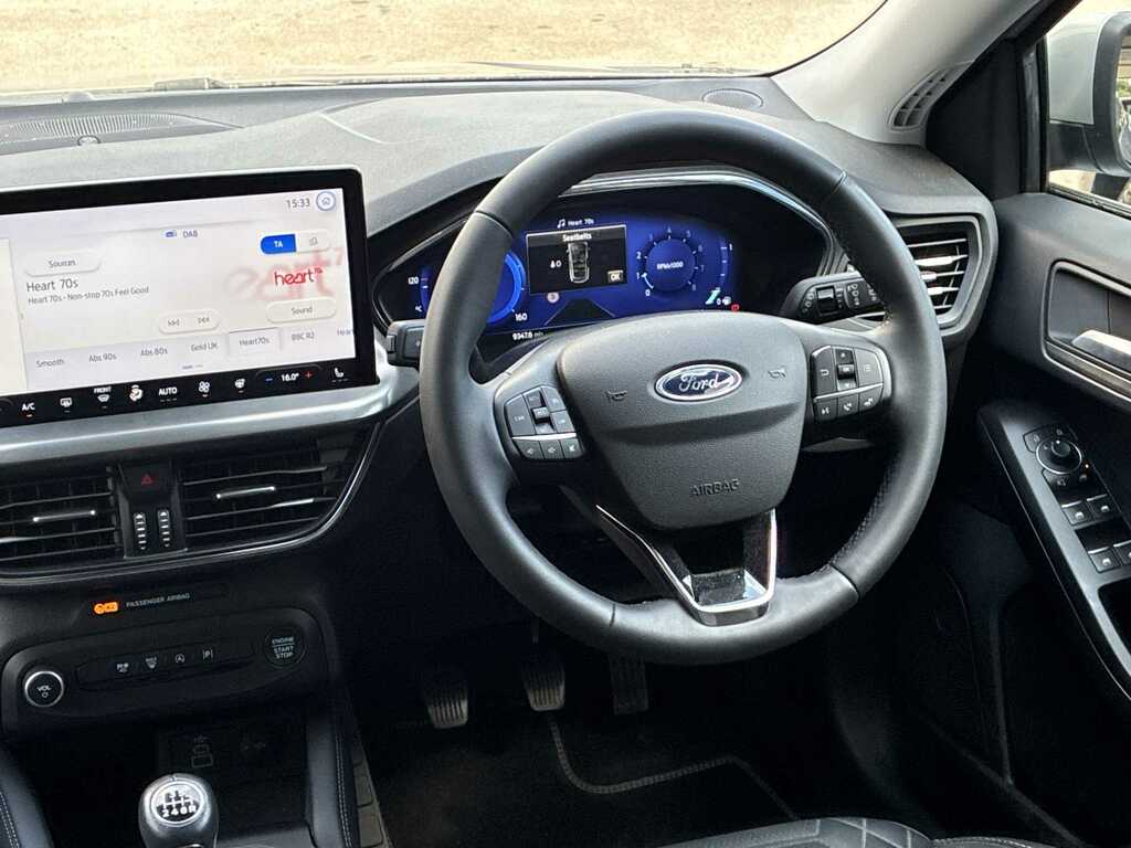 Ford Focus Focus Estate 1.0 Ecoboost Hybrid Mhev 155 St-line Black #14