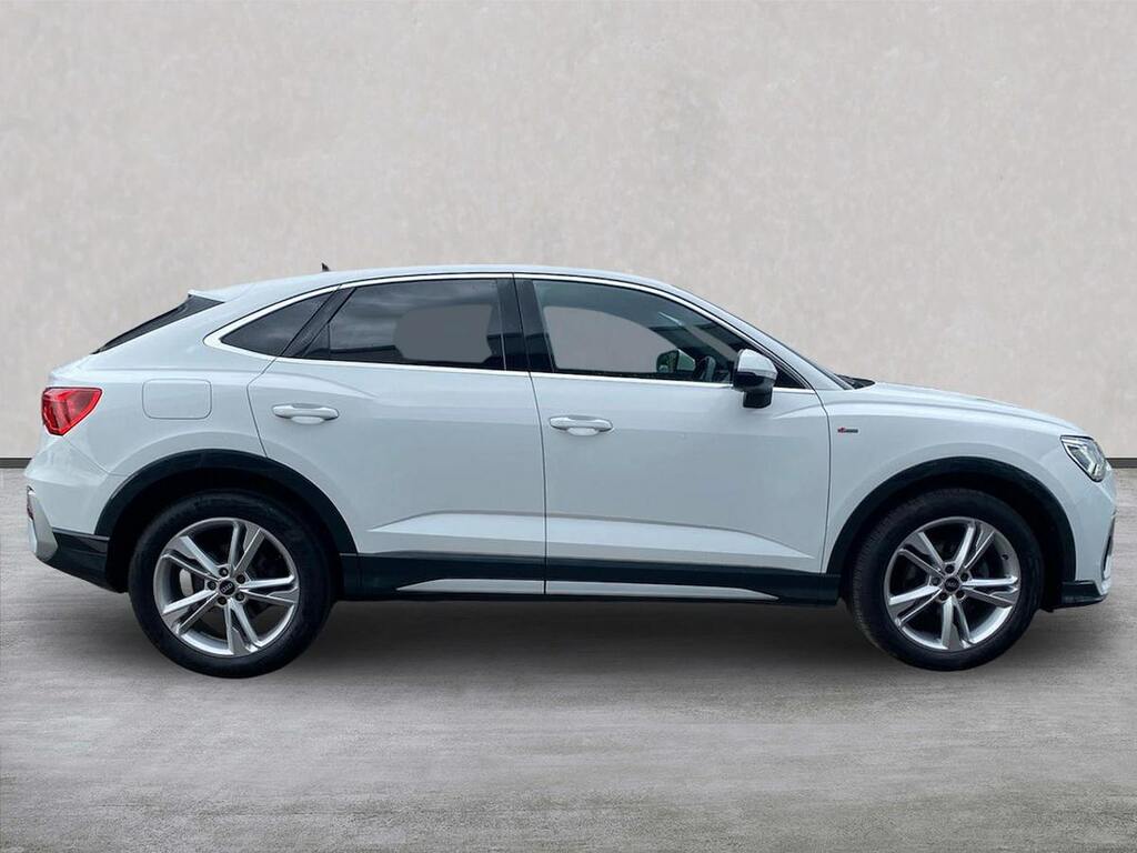 Audi Q3 1.5 Tfsi Cod 35 S Line Sportback S Tron White #3