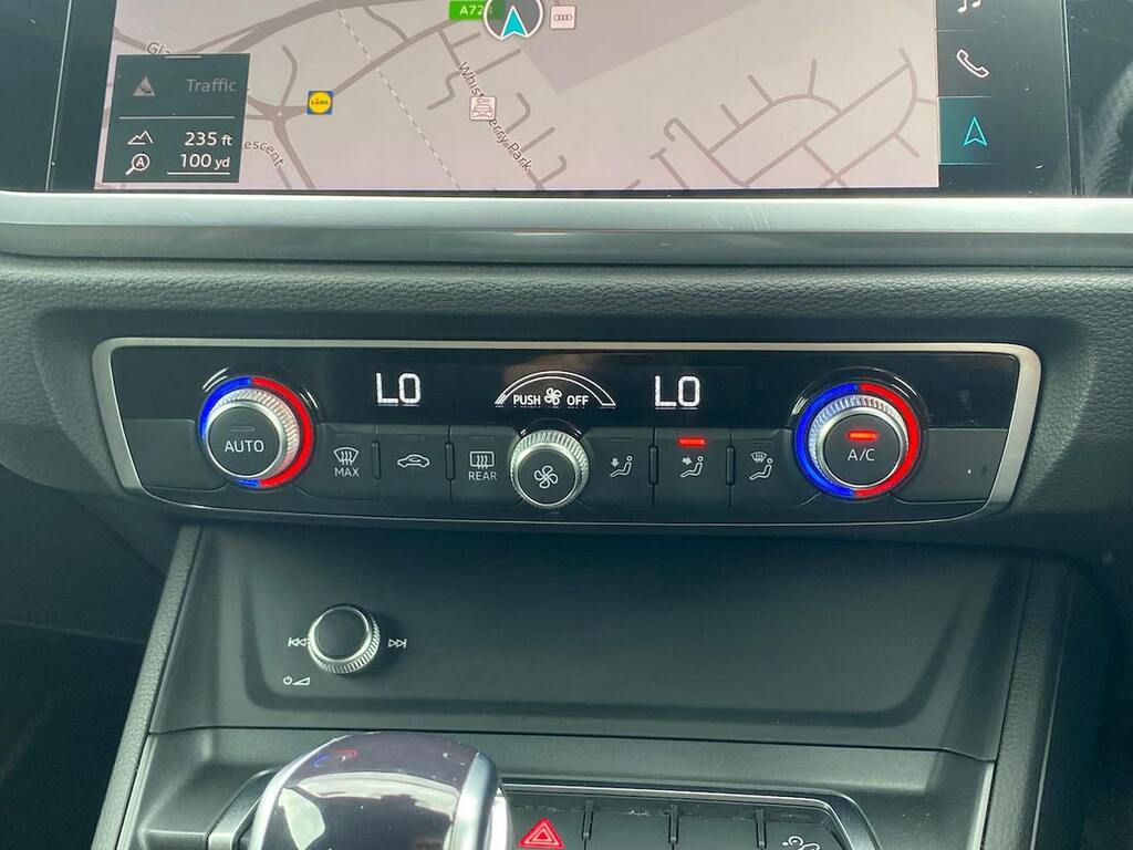 Audi Q3 35 1.5 Tfsi 150 Technik 2Wd Comfort Sound Pa Grey #12