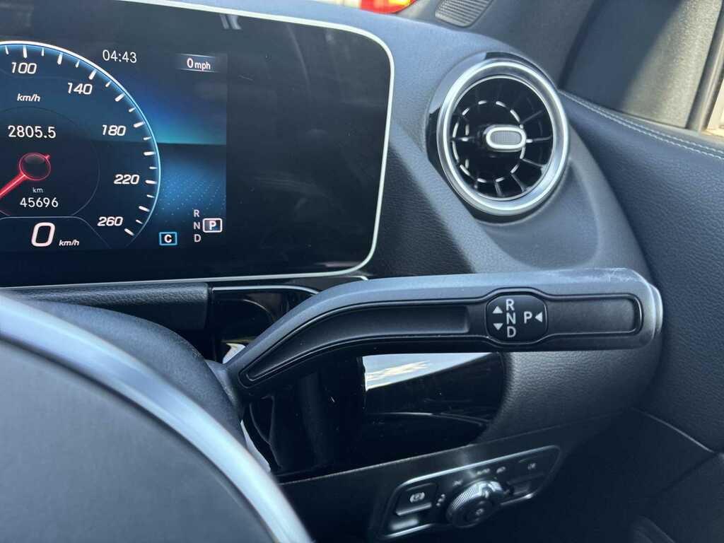 Mercedes-Benz GLA Class 1.3 Gla200 Sport 7G-dct Euro 6 Ss  #28