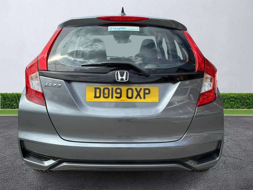 Honda Jazz 1.3 I-vtec Se Navi Cvt Grey #4