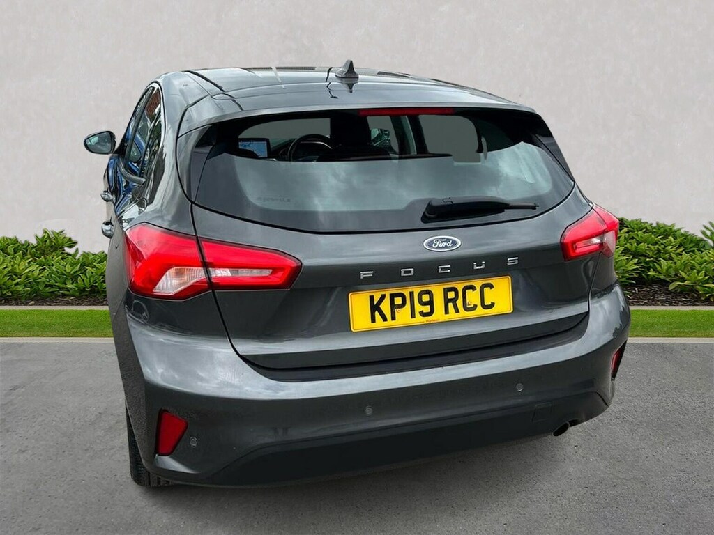 Ford Focus 1.0T Ecoboost Titanium Hatchback Grey #2