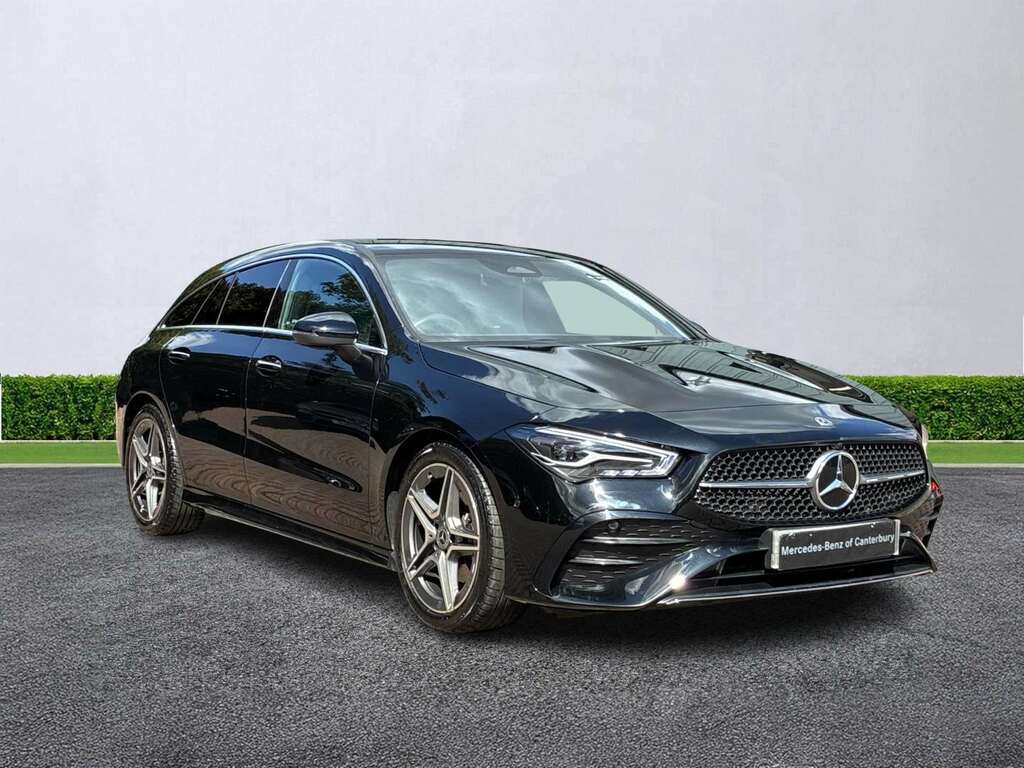 Mercedes-Benz CLA Class Cla 180 Amg Line Executive Tip Black