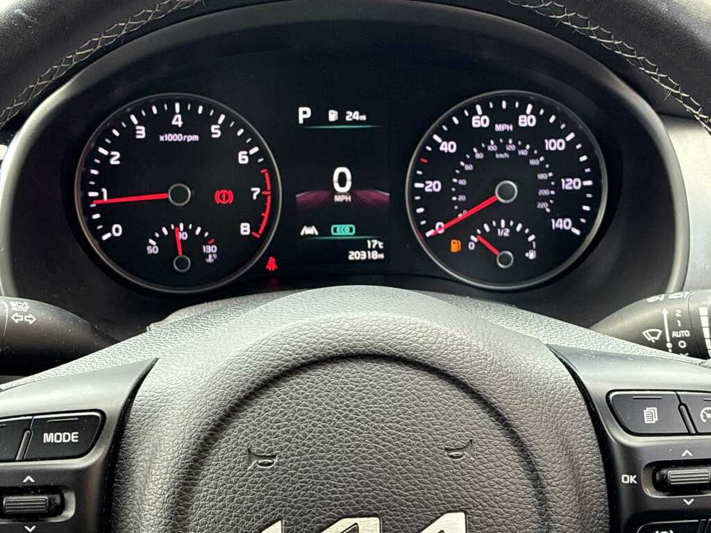 Kia Stonic 1.0 T-gdi Mhev Gt-line S Suv Hybrid Dct White #9