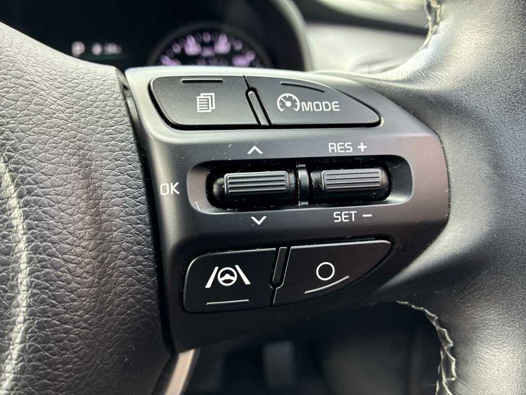 Kia Stonic 1.0 T-gdi Mhev Gt-line S Suv Hybrid Dct White #23
