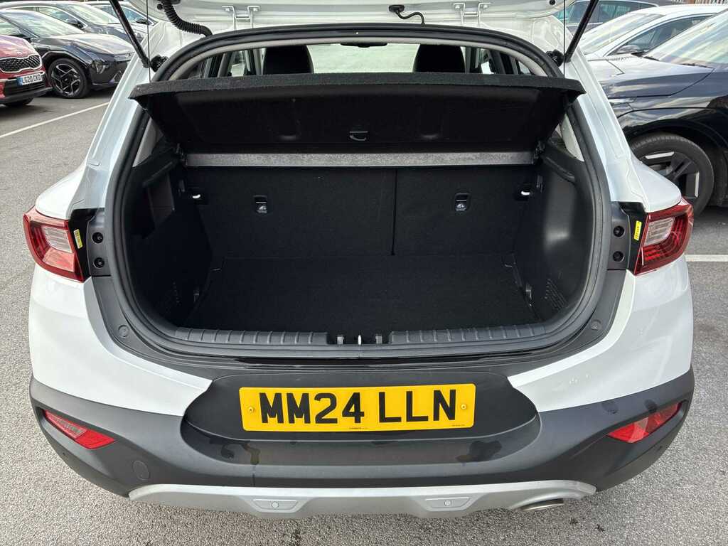 Kia Stonic 1.0 T-gdi Mhev Gt-line S Suv Hybrid Dct White #16