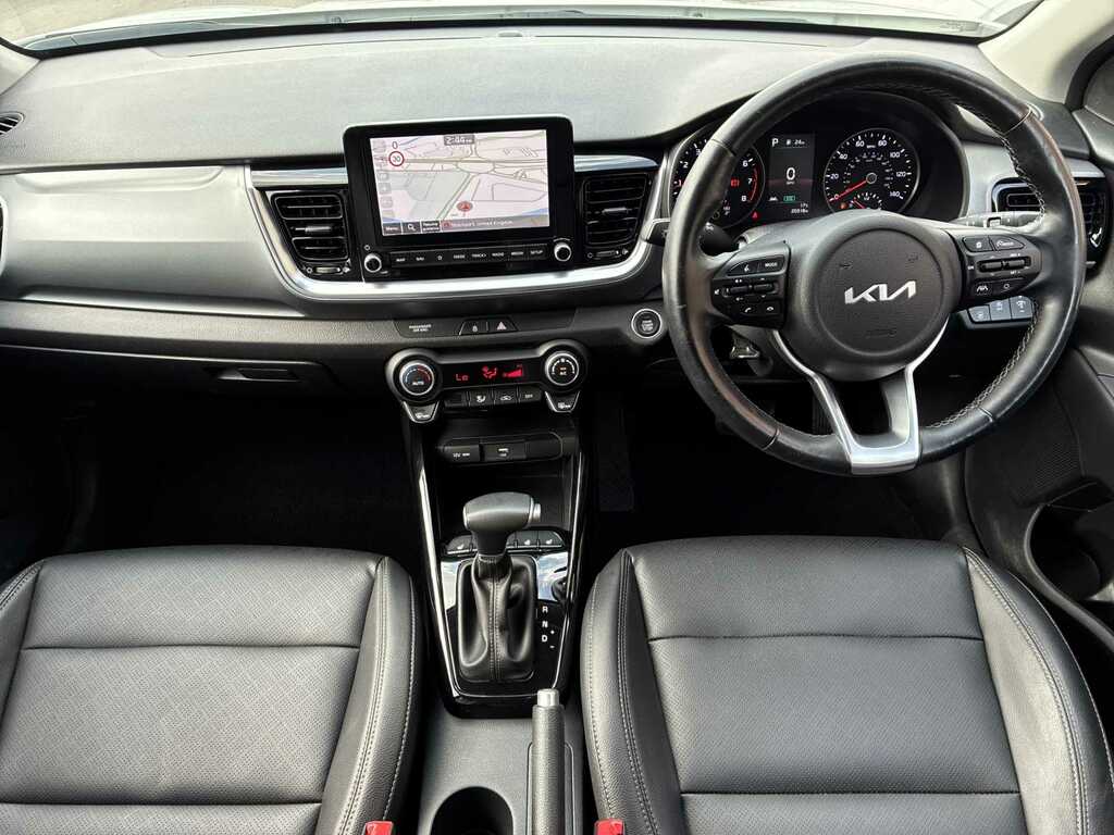 Kia Stonic 1.0 T-gdi Mhev Gt-line S Suv Hybrid Dct White #8