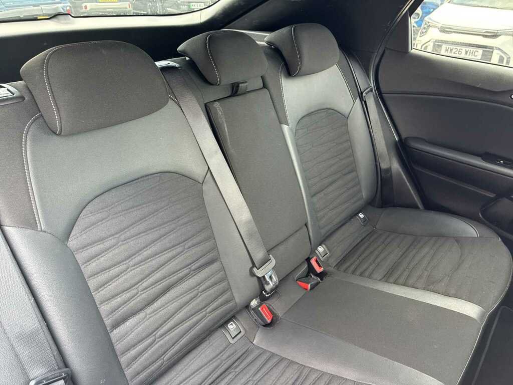 Kia Xceed 1.6 Gdi 8.9Kwh 3 Suv Plug In Hybrid Dct Red #15