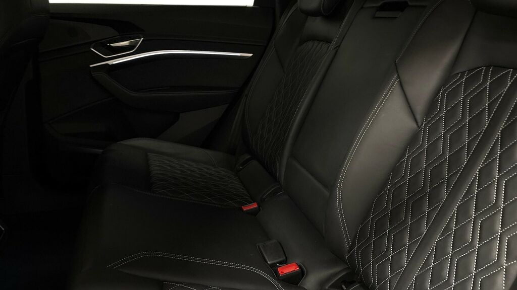 Audi Q8 e tron 50 Sport Suv Quattro 95Kwh 11Kw Grey #9