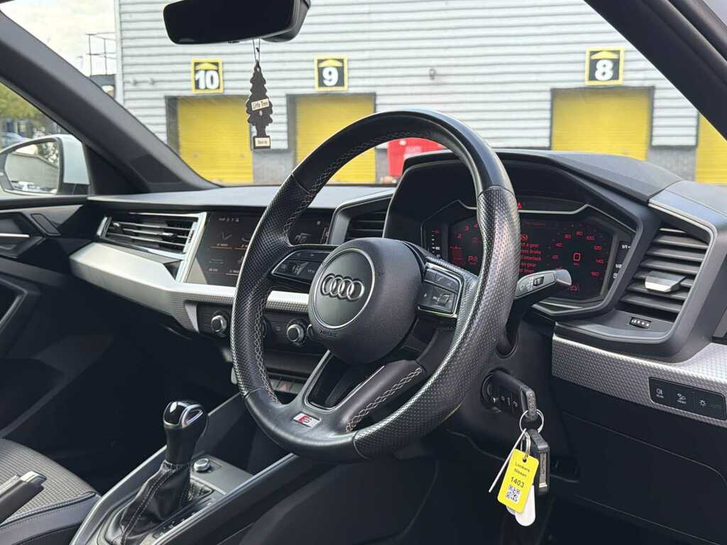 Audi A1 1.0 Tfsi 25 S Line Sportback Eur Black #14