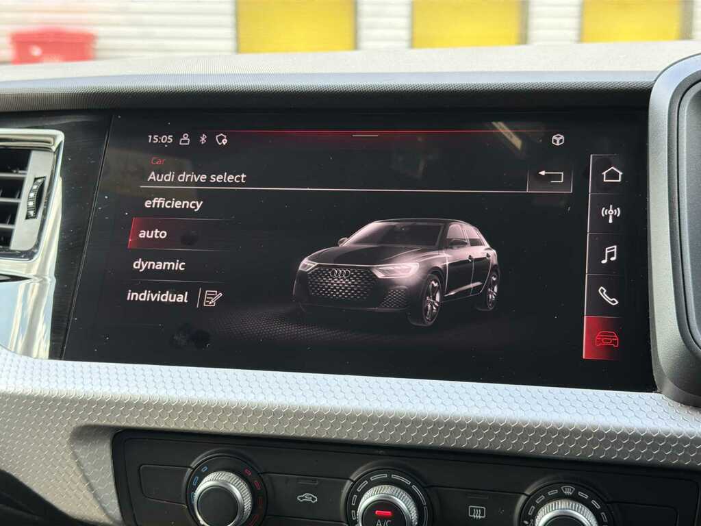 Audi A1 1.0 Tfsi 25 S Line Sportback Eur Black #21