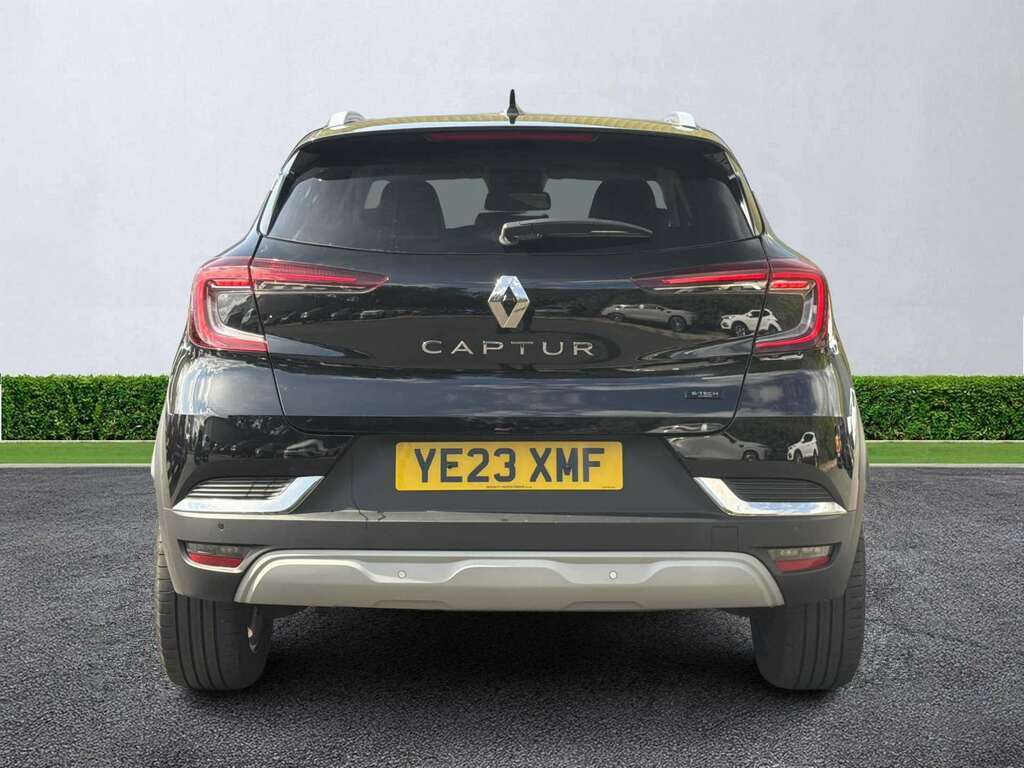 Renault Captur 1.6 E-tech Full Hybrid 145 Techno Black #4