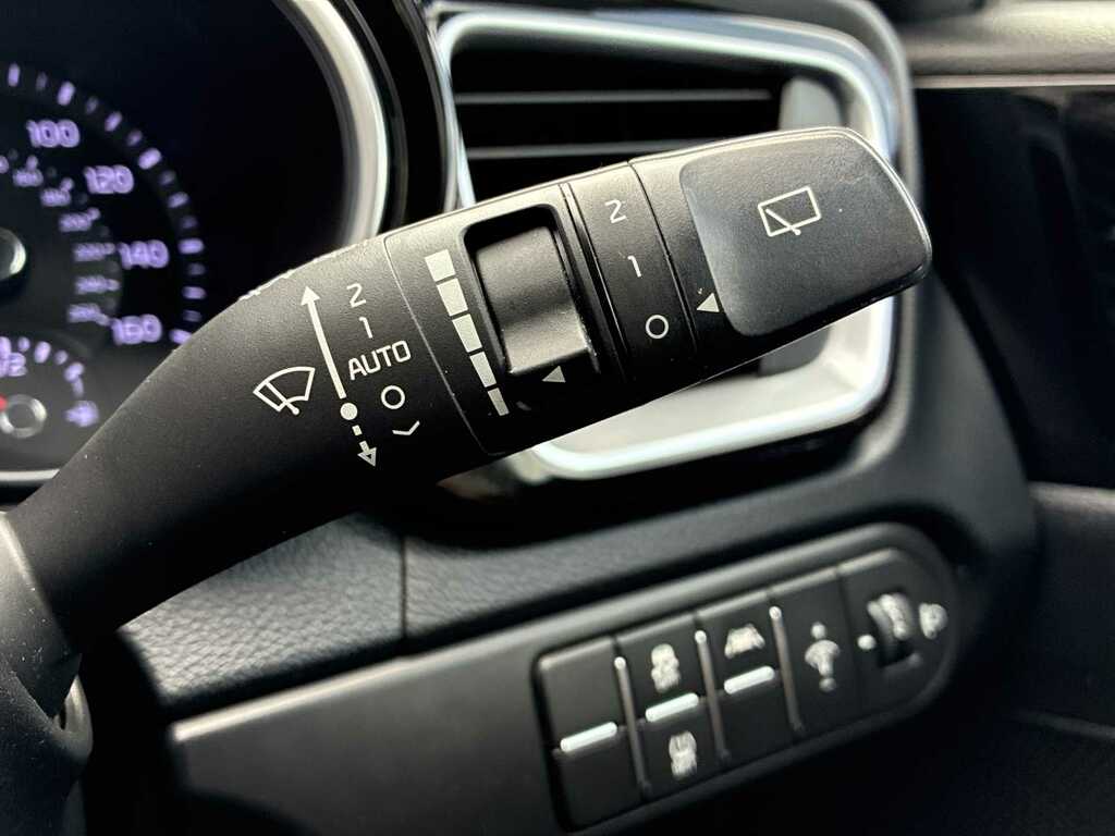 Kia Xceed 1.6 Gdi 8.9Kwh 3 Suv Plug-in Hybrid Dct Black #25