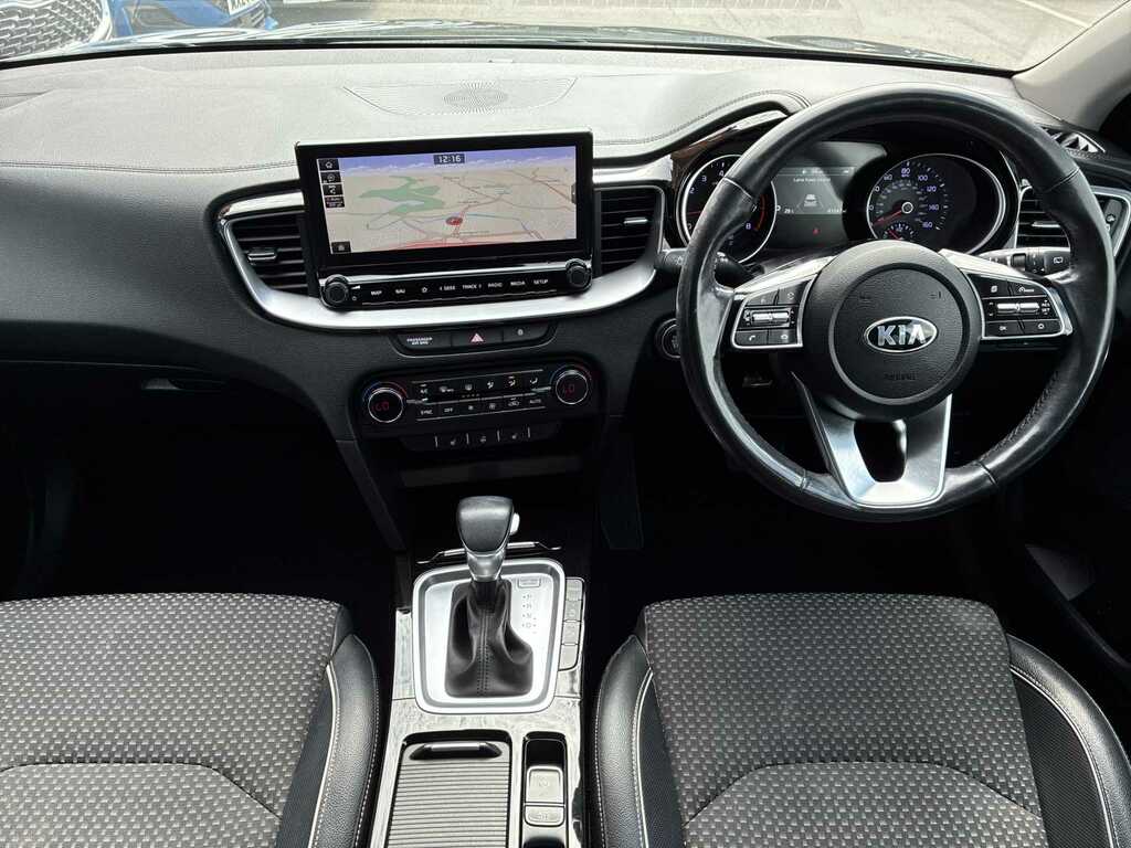 Kia Xceed 1.6 Gdi 8.9Kwh 3 Suv Plug-in Hybrid Dct Black #8