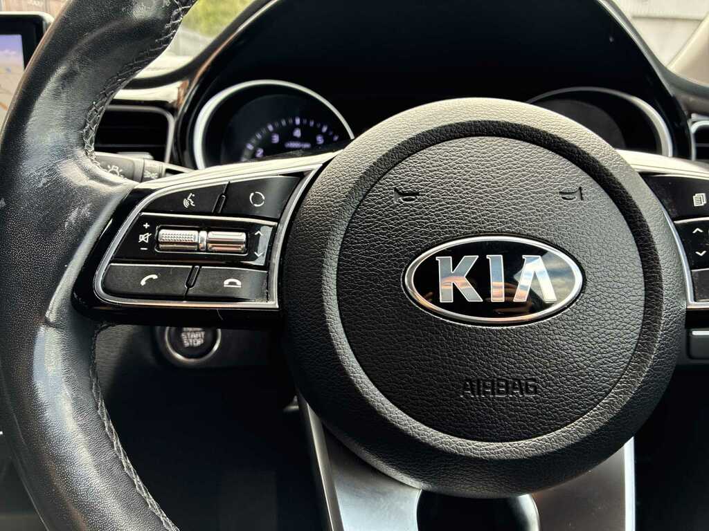 Kia Xceed 1.6 Gdi 8.9Kwh 3 Suv Plug-in Hybrid Dct Black #24