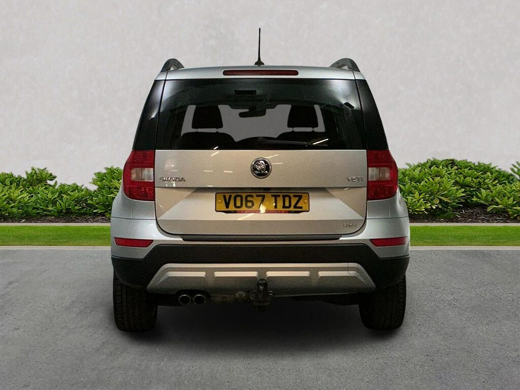Skoda Yeti 2.0 Tdi Se Drive Outdoor Dsg 4Wd Euro 6 Silver #4