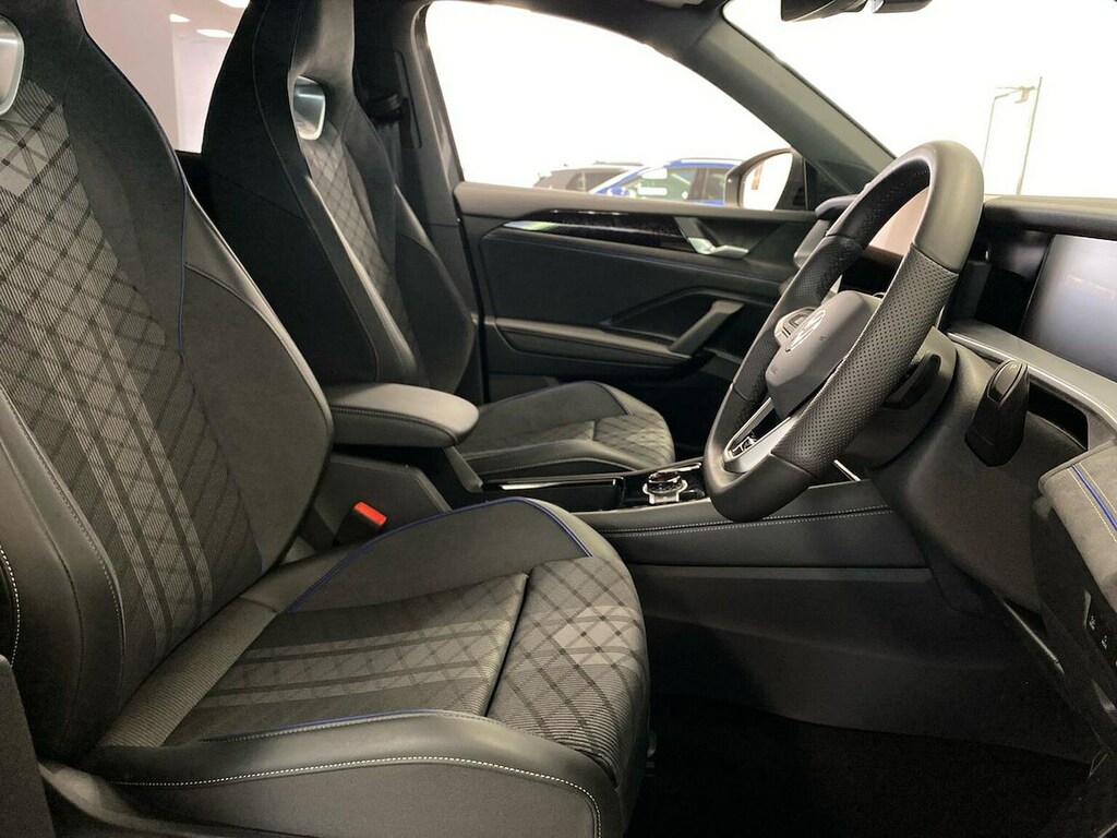 Volkswagen Tayron 2.0 Tdi R-line Dsg7 7 Seat 150 Ps Green #31