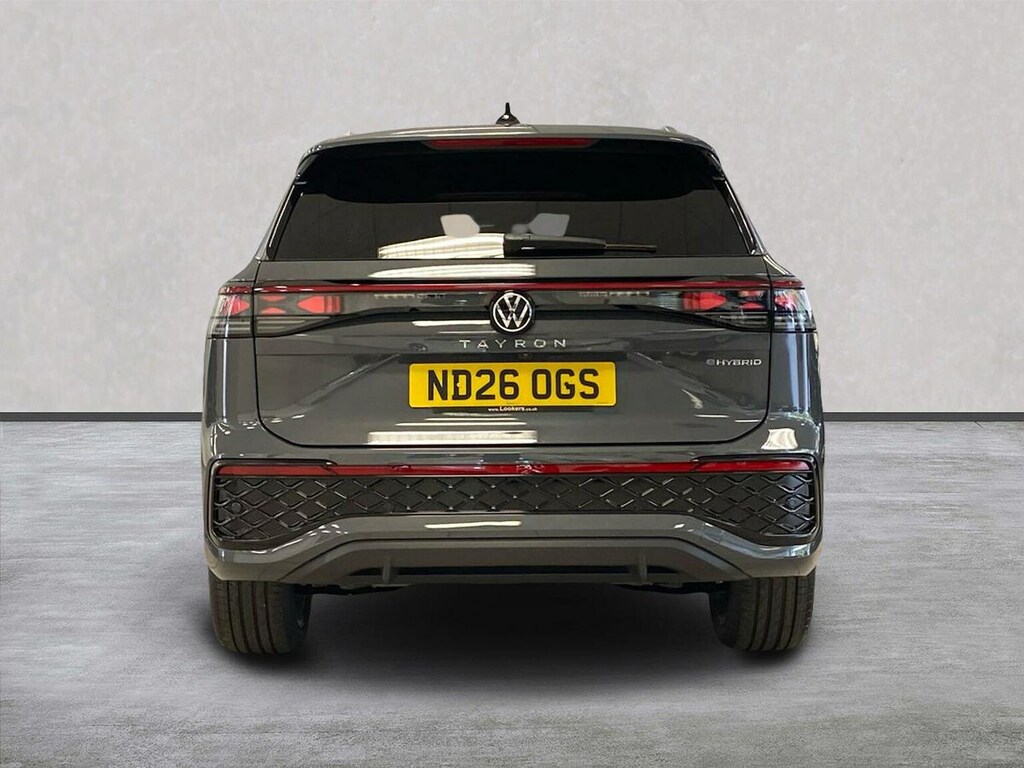 Volkswagen Tayron 1.5 Tsi Ehybrid 19.7Kwh R-line Suv Plug Grey #4