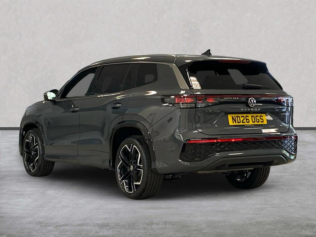 Volkswagen Tayron 1.5 Tsi Ehybrid 19.7Kwh R-line Suv Plug Grey #2