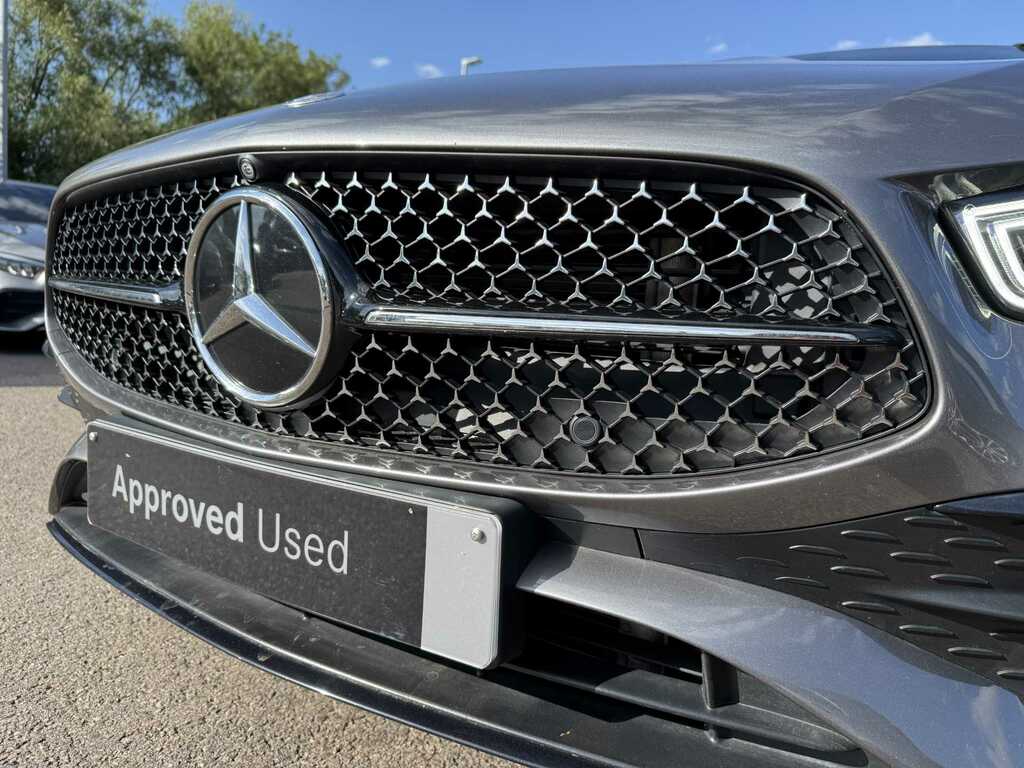 Mercedes-Benz A Class A200 Amg Line Executive Black #6