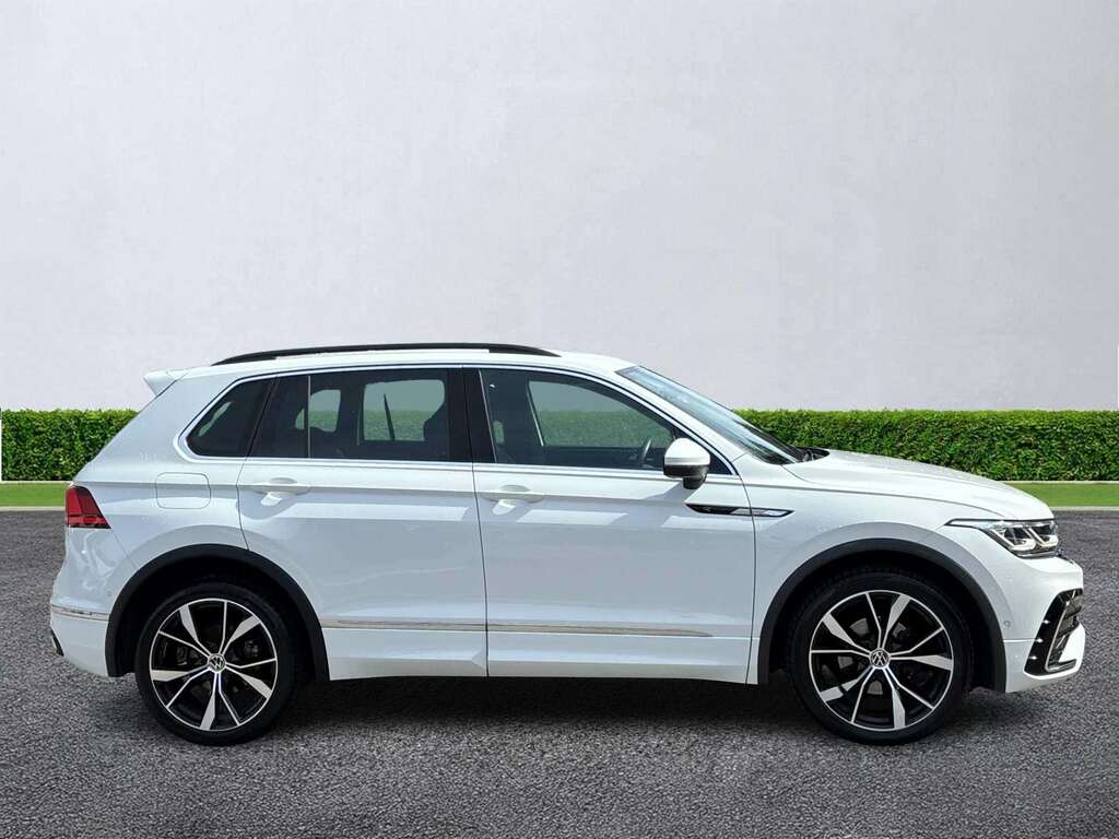 Volkswagen Tiguan 1.5 Tsi 150 R-line Dsg White #3