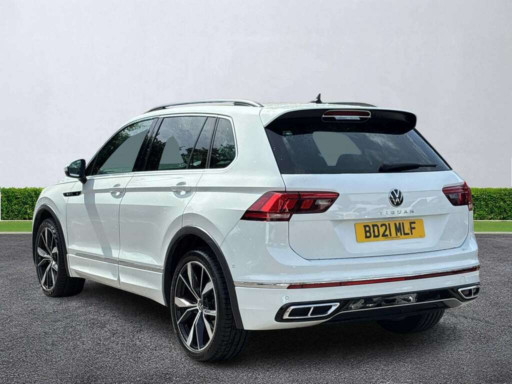 Volkswagen Tiguan 1.5 Tsi 150 R-line Dsg White #2