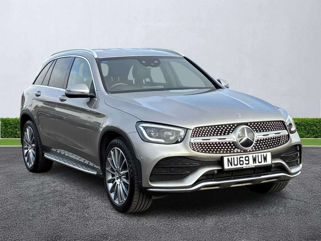 Mercedes-Benz GLC Class Glc 300D 4Matic Amg Line Premium 9G-tronic Silver